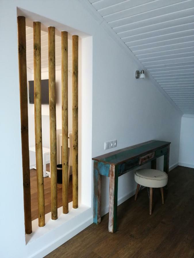 סינס Hotel Veleiro מראה חיצוני תמונה