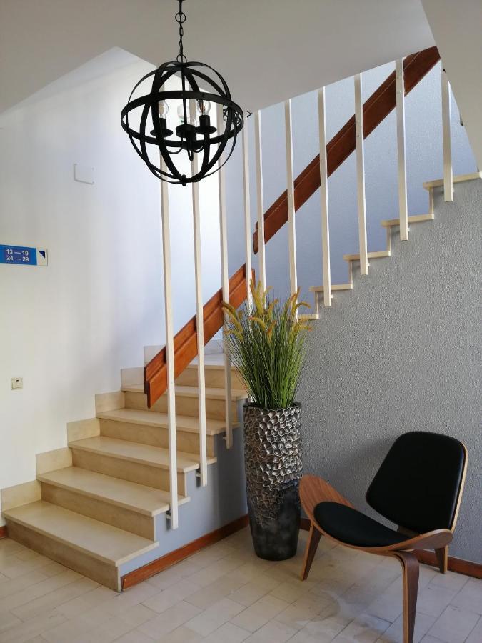 סינס Hotel Veleiro מראה חיצוני תמונה