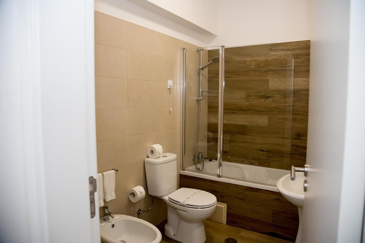 סינס Hotel Veleiro מראה חיצוני תמונה